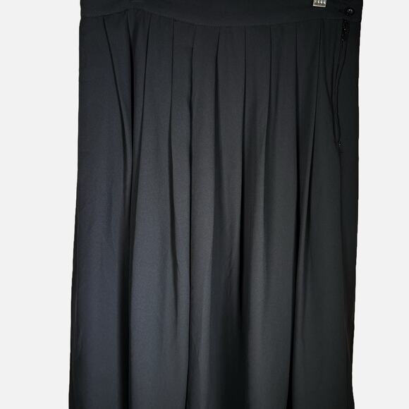 ModCloth Black Midi Skirt Chiffon 8 Pleated A‑Line Dark Academia Whimisigoth - Picture 2 of 11